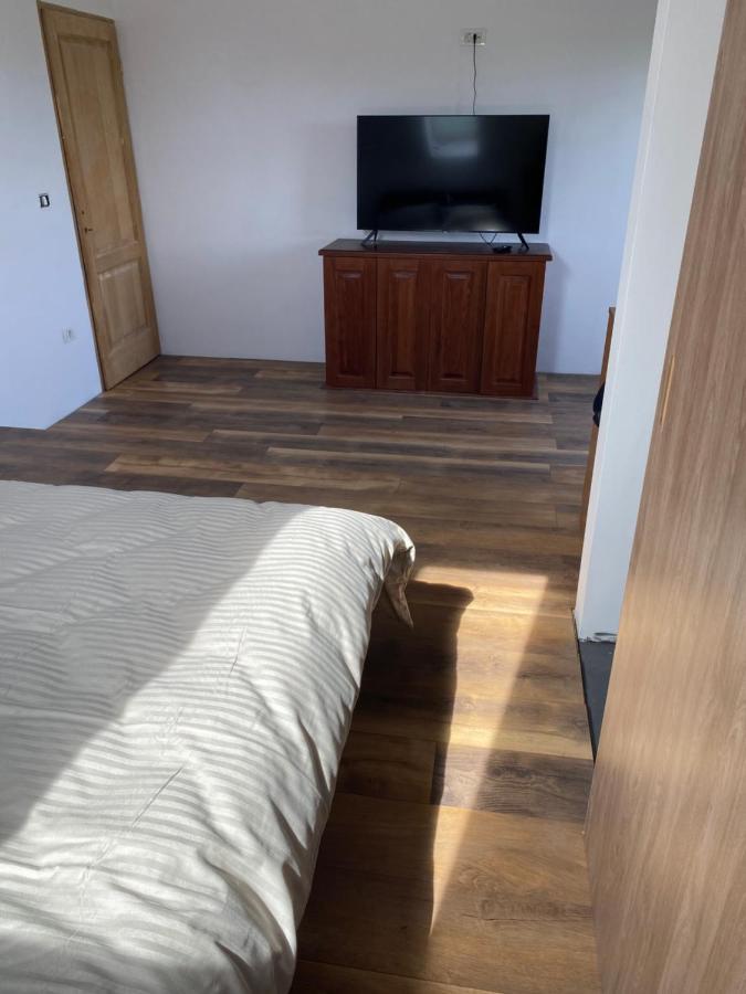 Vila Casa Dea Gladna Montana Exteriér fotografie
